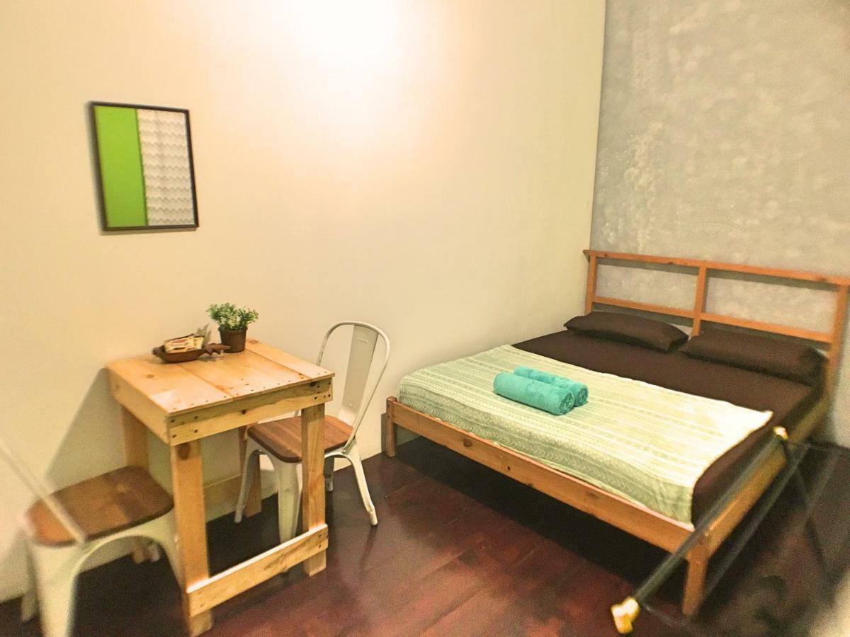 Lavender Green Home Malacca Esterno foto