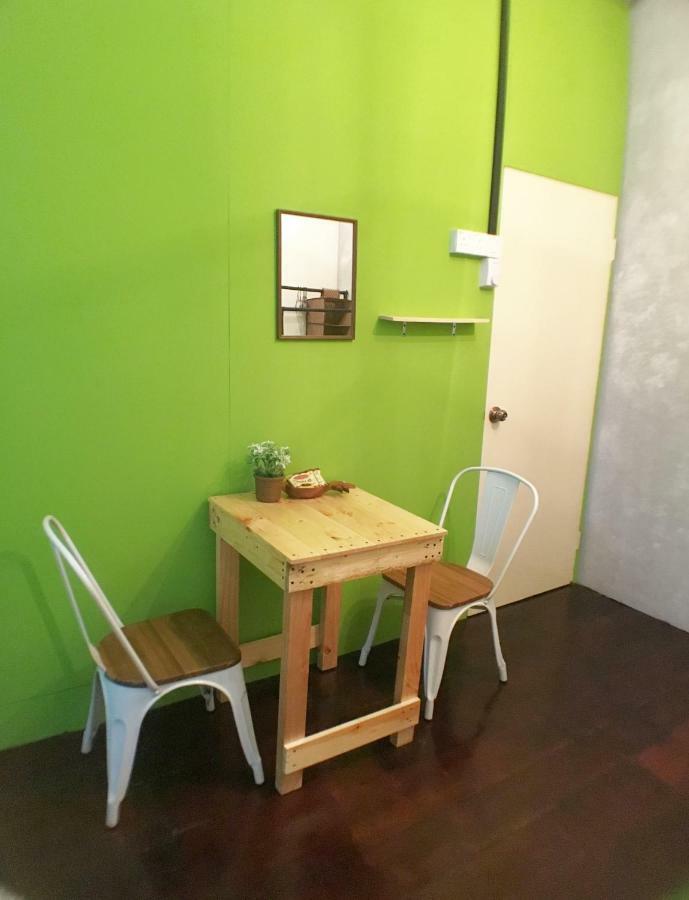 Lavender Green Home Malacca Esterno foto